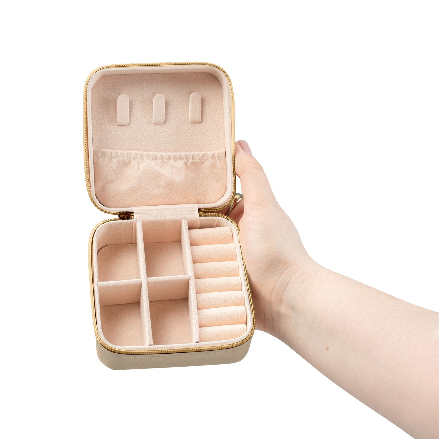 Yellowstone Bucking Bull Jewelry Travel Case – Compact Ring & Earring Organizer